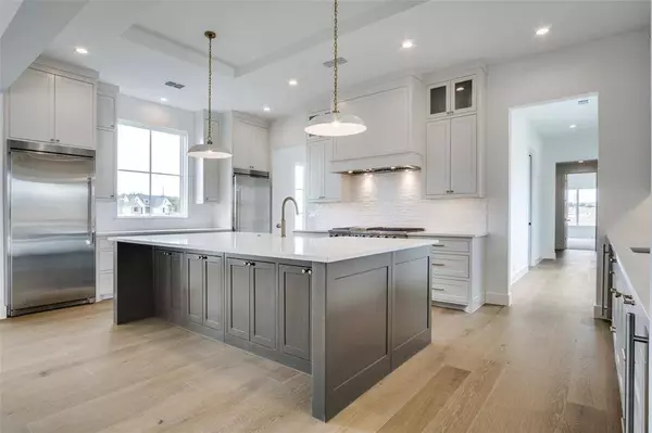 2028 Meadowlark Court, Aledo, TX 76008