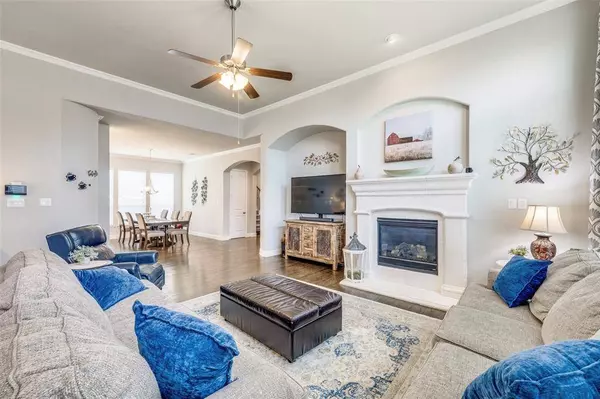 3300 Western Bluff Court, Mansfield, TX 76063