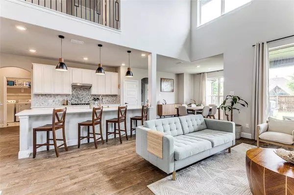 11860 Toppell Trail, Fort Worth, TX 76052