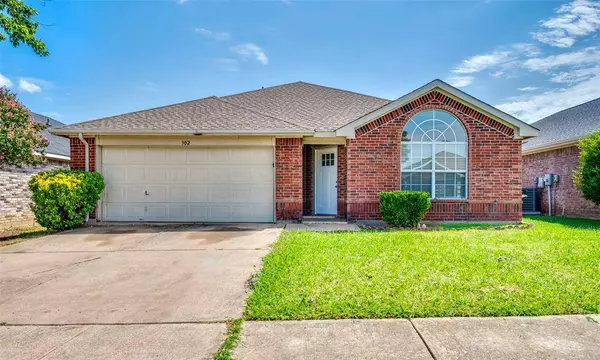 302 Montana Drive, Arlington, TX 76002