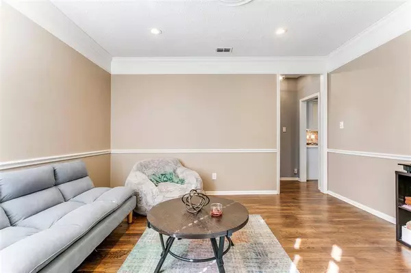 2708 Ponderosa Pine Drive, Flower Mound, TX 75028