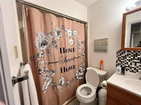 307 Elliott Street, Arlington, TX 76013