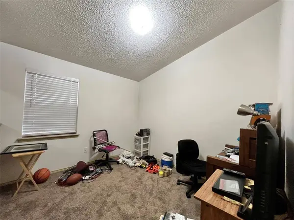 317 Elliott Street, Arlington, TX 76013