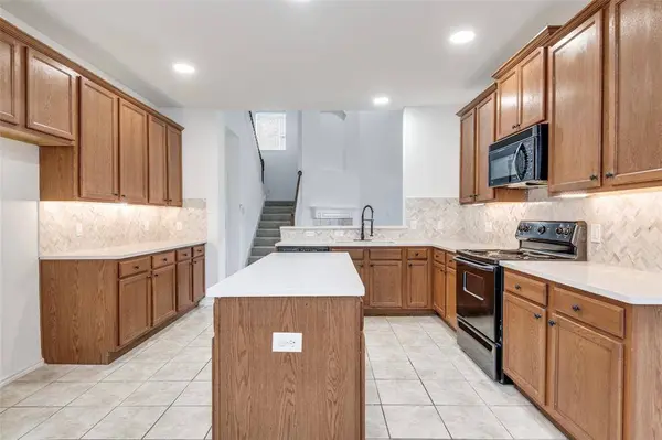 1007 Hockley Lane, Forney, TX 75126