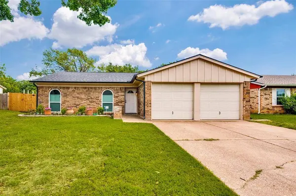 5901 Myers Road, Arlington, TX 76017