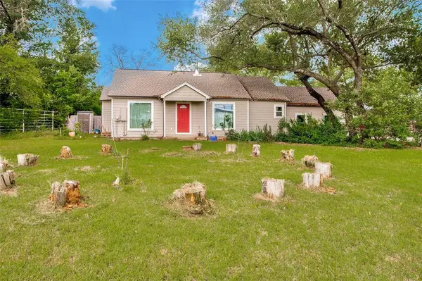 4730 Eden Road S, Mansfield, TX 76063
