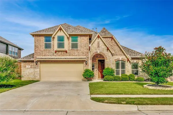 1012 Sandy Hill Road, Burleson, TX 76028