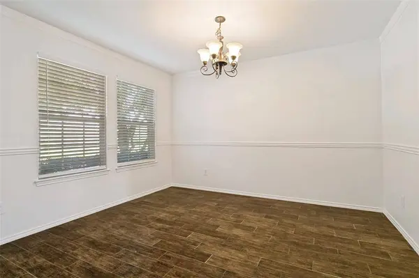 1208 Krista Drive, Burleson, TX 76028