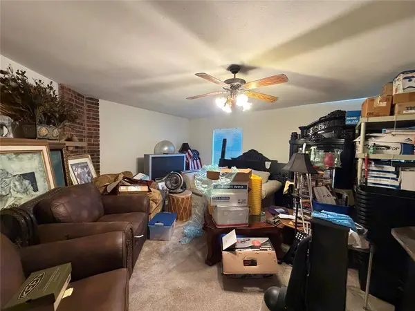 1416 Steinburg Lane, Fort Worth, TX 76134