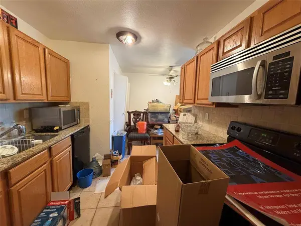 1416 Steinburg Lane, Fort Worth, TX 76134