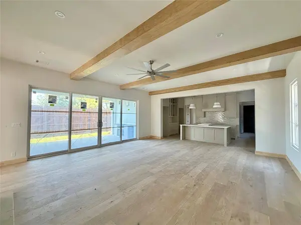 3790 W 6th Street, Fort Worth, TX 76107