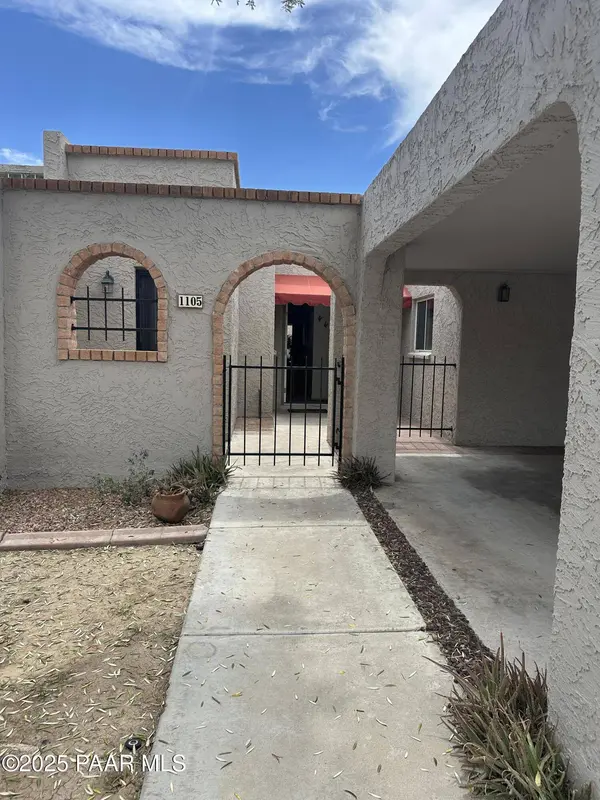 1105 E Beryl AVE, Phoenix, AZ 85020