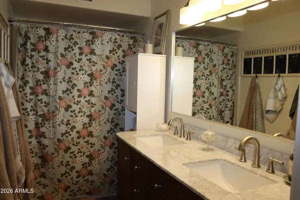 1375 E NEW YORK Place, Chino Valley, AZ 86323