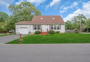 513 Harding Ave, Toms River, NJ 08753-6093