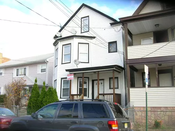 48 Drake Way, Mount Olive Twp., NJ 07836