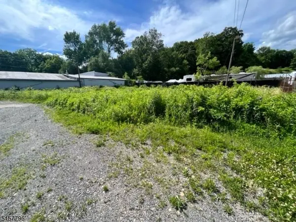 617 Water St, Belvidere Twp., NJ 07823