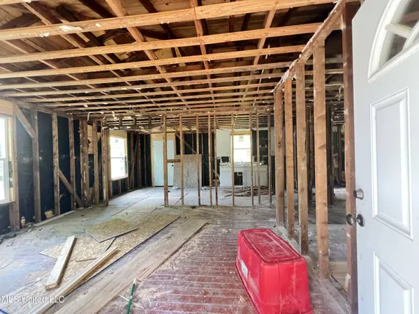 N Critz Street, Wiggins, MS 39577