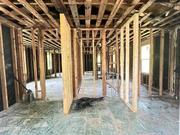 N Critz Street, Wiggins, MS 39577