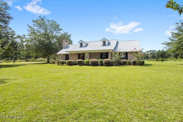 2291 Old Mobile Highway, Lucedale, MS 39452