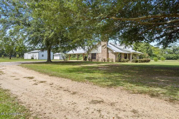 2291 Old Mobile Highway, Lucedale, MS 39452
