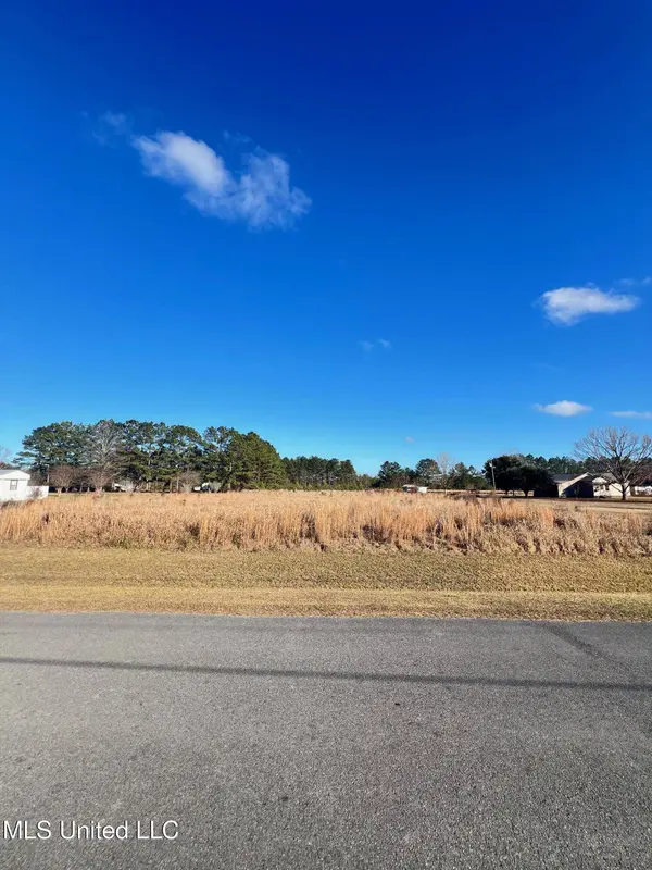 Holland Road, Lucedale, MS 39452