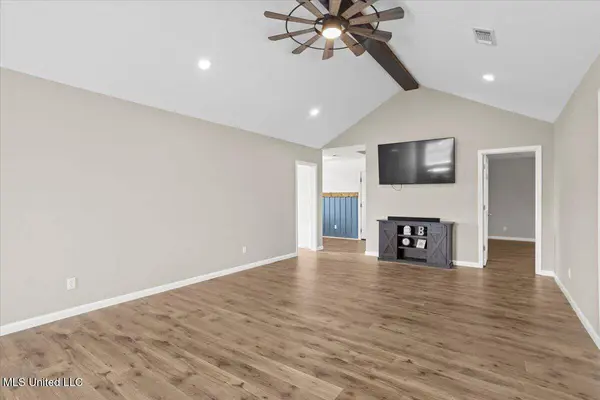 52 Jack Davis Road, Wiggins, MS 39577