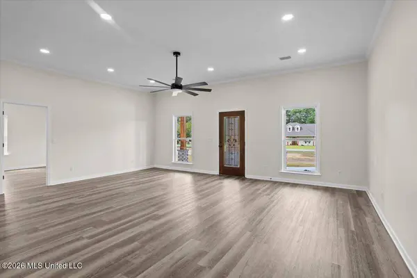 129 Southern Hills Drive, Lucedale, MS 39452