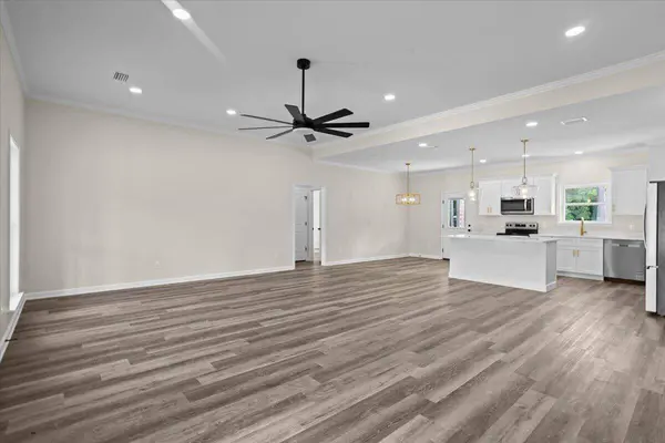 129 Southern Hills Dr., Lucedale, MS 39452