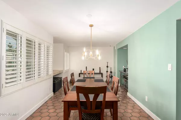 6022 N 10TH Way, Phoenix, AZ 85014