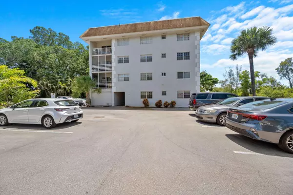 1407 NE 56th ST 210, Fort Lauderdale, FL 33334