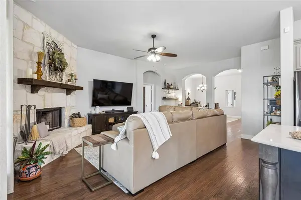 1201 Misty Ridge Drive, Justin, TX 76247