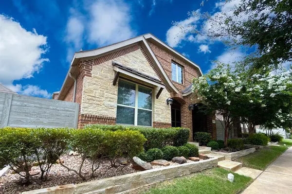 717 10th Street, Argyle, TX 76226