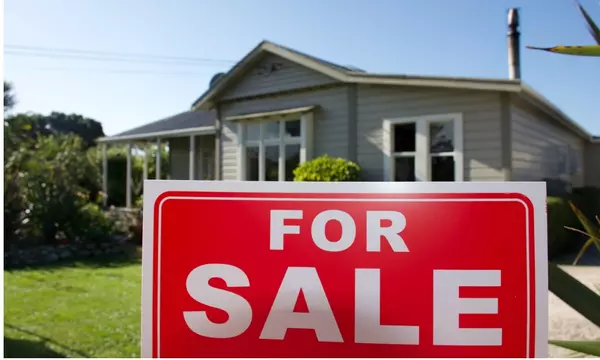 Why 50% of Homes Are Selling for Under Asking and How To Avoid It