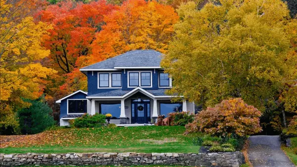 feature image of 7 Reasons Why the 2025 Fall Housing Market Could Be Hotter Than Spring