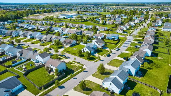 3 Reasons To Buy a Home This Summer