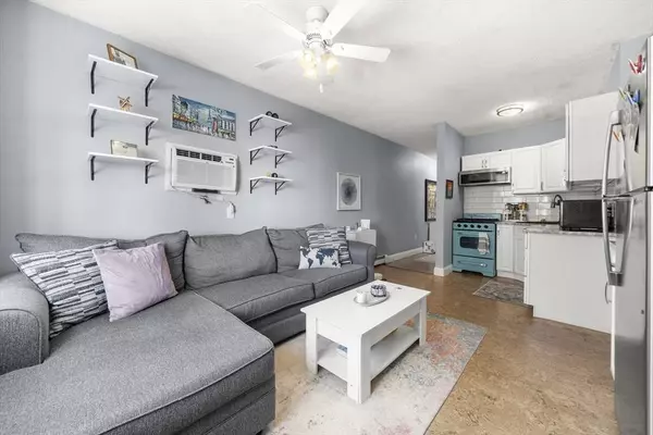 151 W 6th St #1, Boston, MA 02127