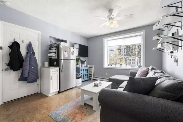 151 W 6th St #1, Boston, MA 02127