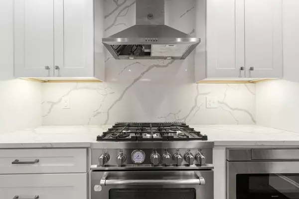 144 Highland Ave #1, Somerville, MA 02143