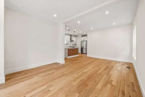 81 Gilman St, Somerville, MA 02145