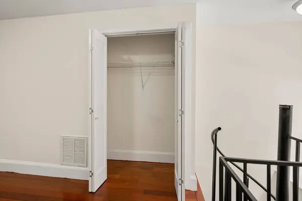 46 N Bennet St #1, Boston, MA 02113