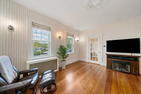 94 William St, Stoneham, MA 02180