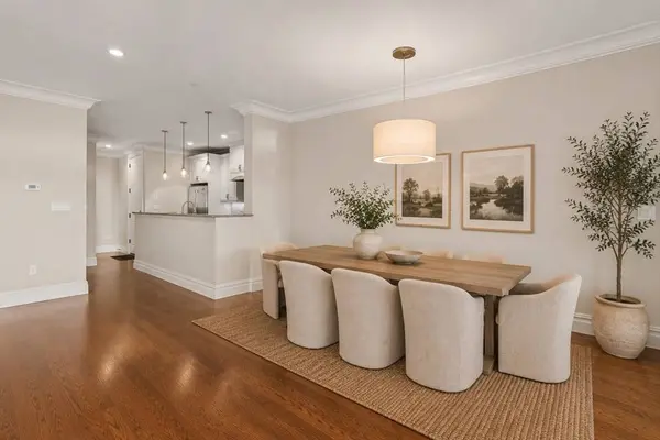 9 M #2, Boston, MA 02127
