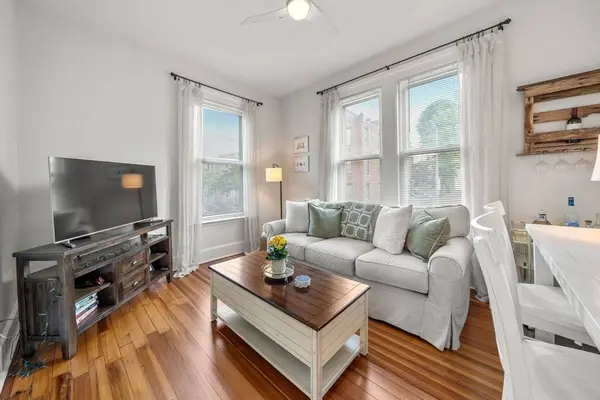 554 East 4th St #1B, Boston, MA 02127