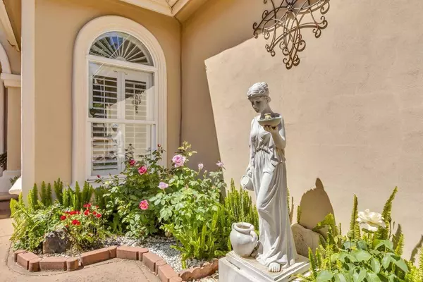 103 Chambersburg WAY, Folsom, CA 95630