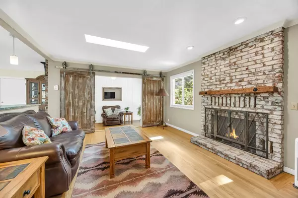 3975 Valley Vista DR, Camino, CA 95709