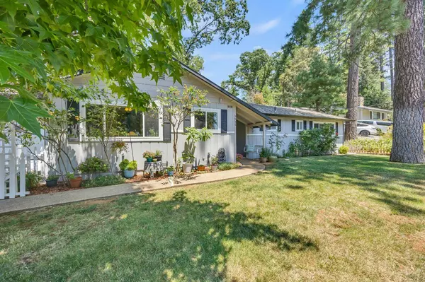 3975 Valley Vista DR, Camino, CA 95709