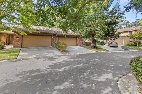 6543 Crosswoods CIR, Citrus Heights, CA 95621