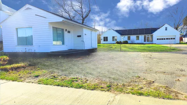 23 Library AVE, Warrensburg, NY 12885