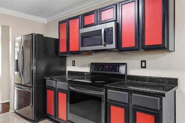 2717 Kernville Drive, Wylie, TX 75098