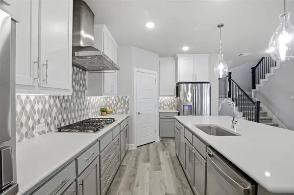 1560 Jackson Street, Carrollton, TX 75006